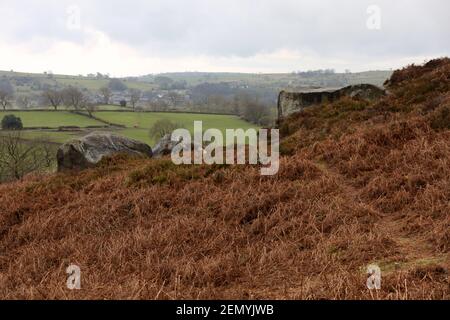 Felsvorsprung auf Stanton Moor Stockfoto