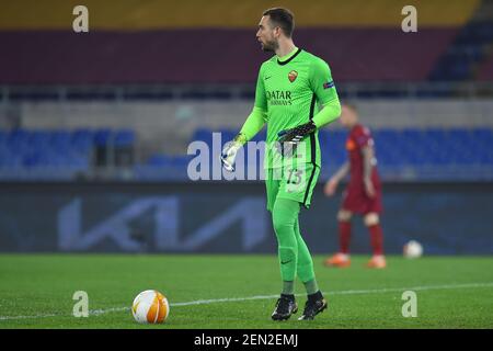Rom, Latium. Februar 2021, 25th. Pau Lopez von Roma in Aktion während des Europa League Fußballspiel ALS Roma gegen SC Braga im Olympiastadion in Rom, Italien, 25. Februar 2021. Fotografo01 Kredit: Unabhängige Fotoagentur/Alamy Live Nachrichten Stockfoto