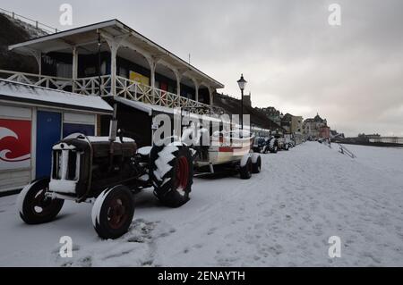 Ein verschneite Tag in Cromer, Norfolk, England, Großbritannien Stockfoto