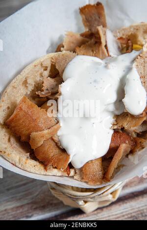 Nahaufnahme von Döner Kebab. Vertikales Bild Stockfoto