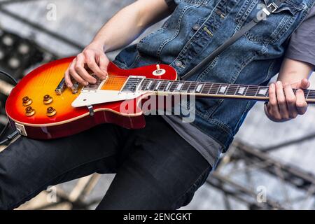 Lublin, Polen - 3. Mai 2015: Live-Konzert der Band Wasted bei Medyalia 2015 (Uniwersytet Przyrodniczy, WSPA, WSSP) in Lublin Stockfoto