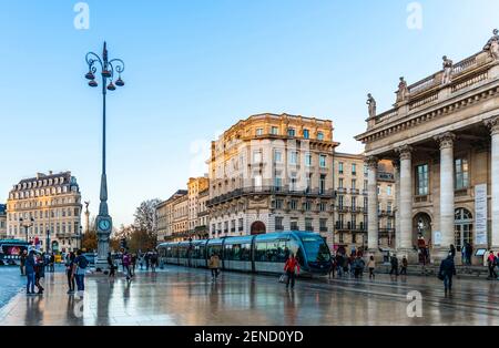 Place de la Comedie in Bordeaux in Gironde, New Aquitanien, Frankreich Stockfoto