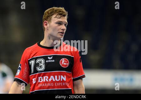 Hannover, Deutschland. Februar 2021, 25th. Handball: Bundesliga, TSV Hannover-Burgdorf - MT Melsungen, Matchday 9 in der ZAG Arena. Melsungen's Timo Kastening ist auf dem Feld. Quelle: Swen Pförtner/dpa/Alamy Live News Stockfoto