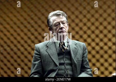 Tinker Tailor Soldier Spy Jahr : 2011 Frankreich / UK / Deutschland Direktor : Tomas Alfredson John Hurt nach John le Carré Stockfoto