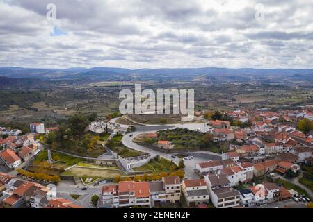 Belmonte historisches Dorf Drohne Luftaufnahme von Schloss in Portugal Stockfoto