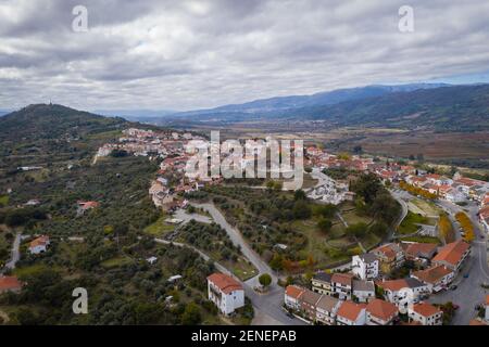 Belmonte historisches Dorf Drohne Luftaufnahme von Schloss in Portugal Stockfoto