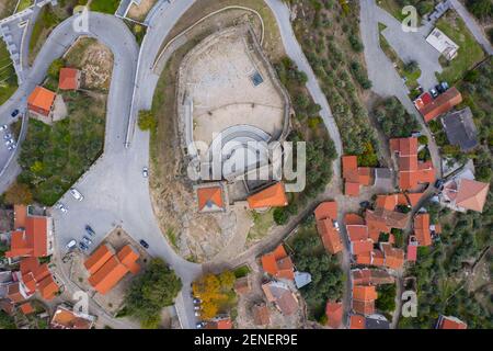 Belmonte historischen Dorf Drohne Luftaufnahme über Ansicht der Burg In Portugal Stockfoto