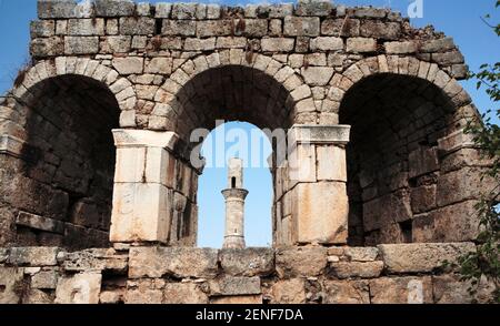 Ruinen der Kesik Minarett Moschee und byzantinische Kirche, Kaleiçi (Alt Antalya), Türkei Stockfoto
