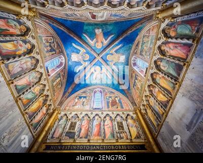 Die römisch-katholische Kapelle Sancta Sanctorum (Chiesa di San Lorenzo in Palatio ad Sancta Sanctorum) - Rom, Italien Stockfoto