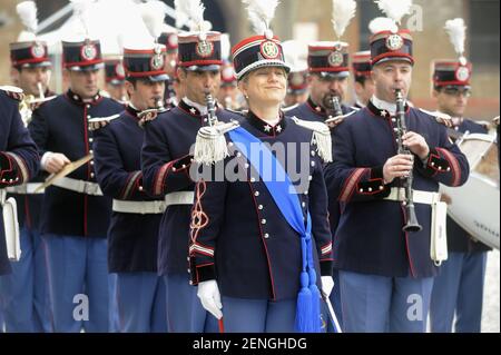 Mailand (Italien), Italienische Armee, Eid-Zeremonie für die Kadetten der Militärschule Teuliè, der Leiter der Militärkapelle Stockfoto