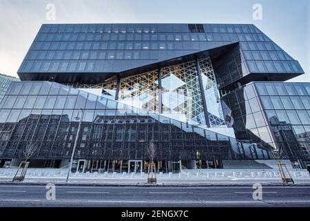 Neubau Axel-Springer Verlagshaus, Architekt Rem Koolhaas, Büro „Office for Metropolitan Architecture“ (Oma) , Außenaufnahme , Berlin Stockfoto
