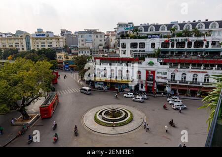 Chaos Verkehr von Hanoi in Vietnam Stockfoto