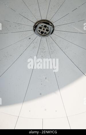 Die 25m Chilbolton Advanced Meteorological Radar (CAMMA) Antenne, das größte voll steuerbare meteorologische Radar der Welt, an der Wissenschaft und Te Stockfoto