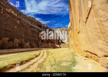 Eine aufregende Fahrt, gefolgt von ein paar Stunden Erkundung in dieser wunderschönen abgelegenen Landschaft namens Echo Park. Stockfoto