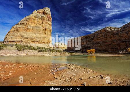 Eine aufregende Fahrt, gefolgt von ein paar Stunden Erkundung in dieser wunderschönen abgelegenen Landschaft namens Echo Park. Stockfoto