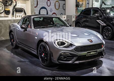 Abarth 124 GT Sportwagen auf dem Brüsseler Autosalon Motor Show. Belgien - 18. Januar 2019. Stockfoto