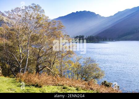 Abendlicht im Buttermere im English Lake District National Park, Cumbria UK Stockfoto