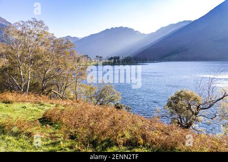 Abendlicht im Buttermere im English Lake District National Park, Cumbria UK Stockfoto