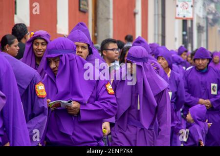 Die Karwoche / Semana Santa Feiern in Antigua, Guatemala Stockfoto