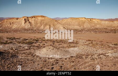 Weite Landschaft der Tabernas Wüste Almeria Spanien Natur Abenteuer Reisen Sie Nach Europa Stockfoto