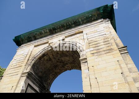 La Porte de Paris, Nevers, Nièvre, Burgund, Frankreich Stockfoto