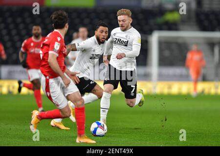 DERBY, ENGLAND. FEB 26th Kamil Jozwiak von Derby County macht einen Lauf mit dem Ball während des Sky Bet Championship-Spiels zwischen Derby County und Nottingham Forest im Pride Park, Derby am Freitag, 26th. Februar 2021. (Kredit: Jon Hobley - MI News) Kredit: MI Nachrichten & Sport /Alamy Live Nachrichten Stockfoto