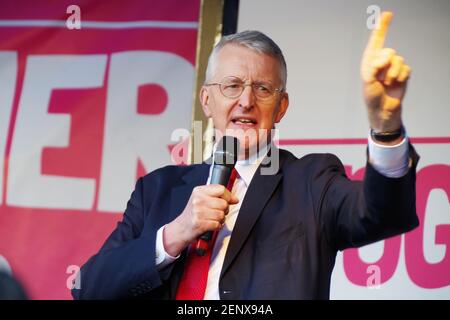 Hilary Benn, MP spricht beim dritten Wahlmarsch am Parliament Square, London, Großbritannien, am 19. Oktober 2019. Stockfoto