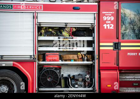 Feuerwehrausrüstung Schließfach, Großbritannien Stockfoto