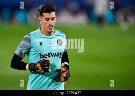 VALENCIA, SPANIEN - FEBRUAR 26: Torwart Daniel Cardenas von Levante während des LaLiga Santander-Spiels zwischen Levante und Athletic Bilbao in Estadi Stockfoto