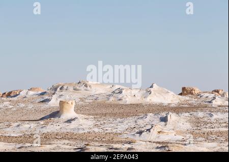 Blick über die weiße Wüste, die westliche libysche Wüste, Ägypten Stockfoto