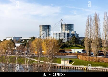 Autostadt in Wolfsburg ist eine Kombination aus Geschäft und Vergnügen. Hier holen die Leute ihre neuen Autos ab Stockfoto