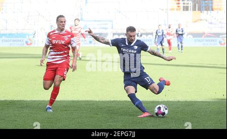 firo: 02/27/2021 Fußball: Fußball: Bundesliga 2nd Saison 2020/21 VfL Bochum - Würzburg, Kickers Würzburg, Würzburg Danny Blum, schießt, dass, Ziel, to, 2: 0 Verwendung weltweit Stockfoto