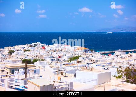 Mykonos (Chora) in Griechenland. Panoramablick, griechische Landschaft Stockfoto