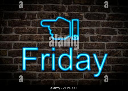 Detailfoto eines Neonschildes an einer Wand Mit der Inschrift Freitag Stockfoto