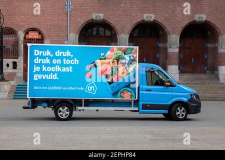 AH Supermarket Company Truck in Amsterdam Niederlande 24-2-2021 Stockfoto