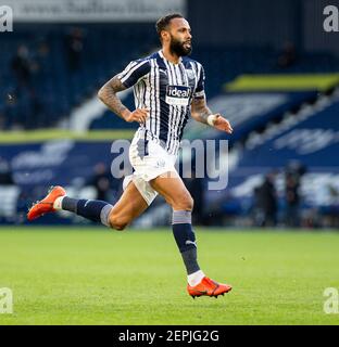 West Bromwich, West Midlands, Großbritannien. 27th. Februar 2021; The Hawthorns, West Bromwich, West Midlands, England; English Premier League Football, West Bromwich Albion gegen Brighton und Hove Albion; Kyle Bartley von West Bromwich Albion bricht nach vorne Kredit: Action Plus Sports Images/Alamy Live News Stockfoto