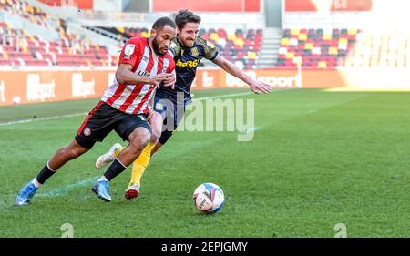 London, Großbritannien. Februar 2021, 27th. Bryan Mbeumo von Brentford FC während des EFL Sky Bet Championship Matches zwischen Brentford und Stoke City im Brentford Community Stadium, London, England am 27. Februar 2021. Foto von Phil Hutchinson. Nur redaktionelle Verwendung, Lizenz für kommerzielle Nutzung erforderlich. Keine Verwendung bei Wetten, Spielen oder Veröffentlichungen einzelner Vereine/Vereine/Spieler. Kredit: UK Sports Pics Ltd/Alamy Live Nachrichten Stockfoto