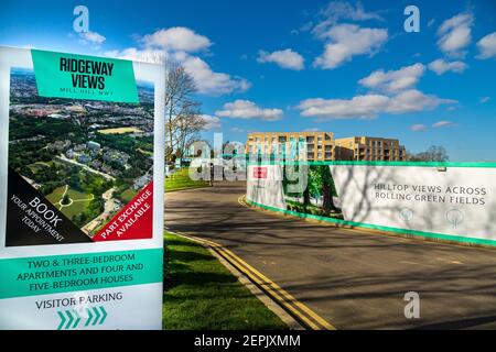 Ridgeway Views, ein Barratt London Entwicklung von Luxus-Apartments & Häuser auf einem Hügel in Mill Hill Village, London, Großbritannien. Im Schutzgebiet Stockfoto