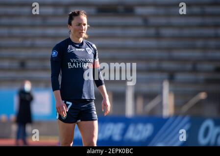 Gaetane Thiney vom FC Paris reagiert während der französischen Frauenmeisterschaft D1 Arkema-Fußballspiel zwischen dem FC Paris und EA Guingamp am 27. Februar 2021 im Robert Bobin-Stadion in Bondoufle, Frankreich - Foto Melanie Laurent / A2M Sport Consulting / DPPI Stockfoto