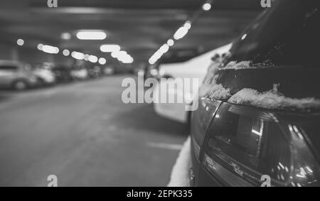 Parkplatz im Einkaufszentrum. Stockfoto