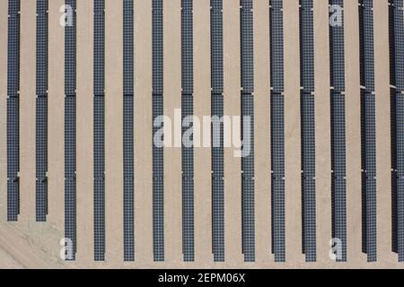 Solarfelder/Farmen Südliches Nevada mit weiten perspektivischen Ansichten Stockfoto