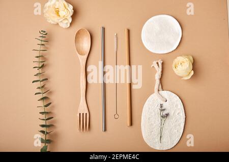 Umweltfreundliche natürliche Reinigungswerkzeuge und -Produkte. Zero Waste Konzept Stockfoto