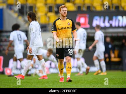 Dresden, Deutschland. Februar 2021, 27th. Fußball: 3. liga, SG Dynamo Dresden - FC Ingolstadt 04, 26. Spieltag, im Rudolf-Harbig-Stadion. Dynamos Paul will Gesten. Quelle: Robert Michael/dpa-Zentralbild/dpa/Alamy Live News Stockfoto