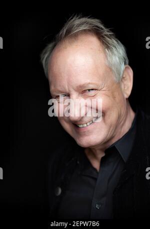 STELLAN SKARSGARD in HOPE (2019) -Originaltitel: HAP-, Regie: MARIA SODAHL. KREDIT: MOTLYS/FILM I VAST/OSLO BILDER/ZENTROPA ENTERTAINMENTS20 / ALBUM Stockfoto