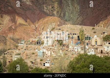 Friedhof im Dorf Maimara in Quebrada de Humahuaca Tal, Argentinien Stockfoto