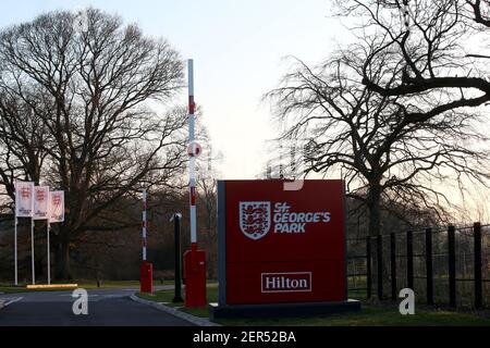 Gesamtansicht des Eingangs zum St. George's Park. Bilddatum: Sonntag, 28. Februar 2021. Stockfoto