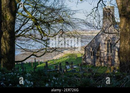 St. Peter's Church in Heysham, Lancashire. Man glaubt, dass eine Koathave gebaut wurde, oder um das Jahr 1066 Stockfoto