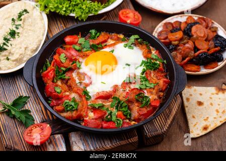 Traditionelles jüdisches, israelisches und nahöstliches Essen Stockfoto