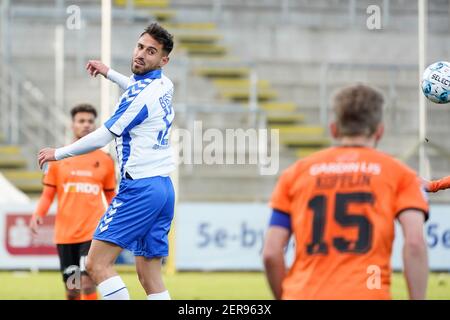 Odense, Dänemark. Februar 2021, 28th. Bashkim Kadrii (12) von ob beim Superliga-Spiel 3F zwischen Odense Boldklub und dem FC Randers im Nature Energy Park in Odense. (Foto Kredit: Gonzales Foto/Alamy Live News Stockfoto