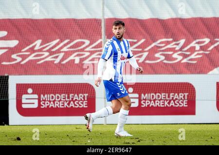 Odense, Dänemark. Februar 2021, 28th. Bashkim Kadrii (12) von ob beim Superliga-Spiel 3F zwischen Odense Boldklub und dem FC Randers im Nature Energy Park in Odense. (Foto Kredit: Gonzales Foto/Alamy Live News Stockfoto